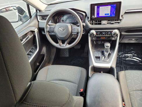 Certified 2024 Toyota RAV4 XLE AWD/4WD image 17