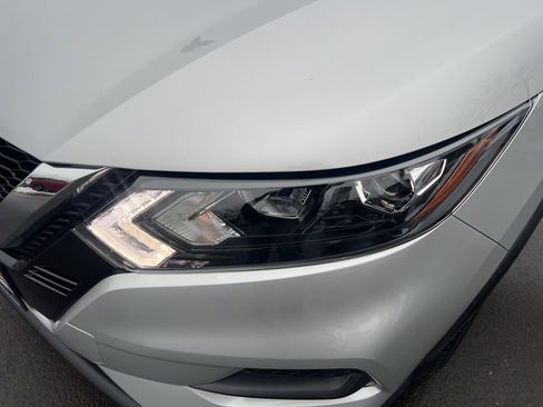 Certified 2022 Nissan Rogue Sport S image 30