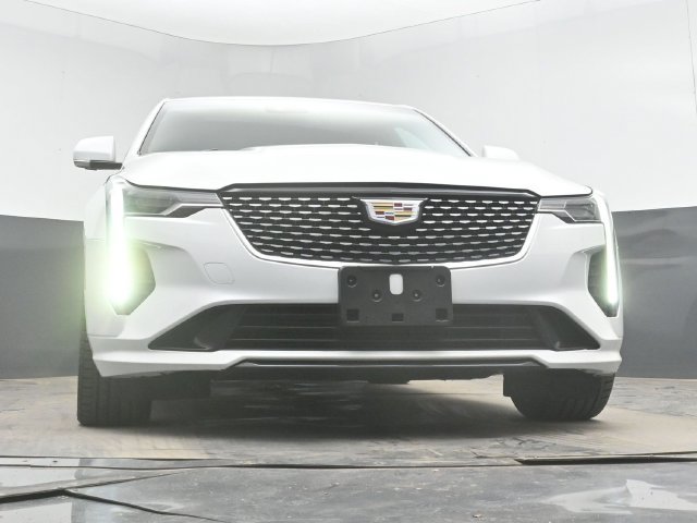 Used 2021 Cadillac CT4 Premium Luxury RWD image 40