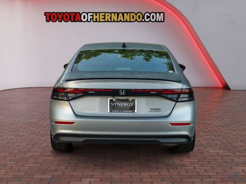 Used 2023 Honda Accord Sport image 6