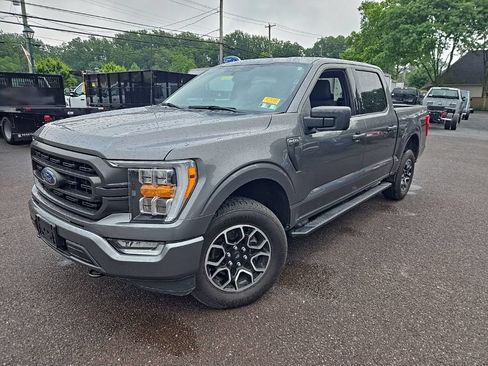 Used 2022 Ford F150 XLT w/ Equipment Group 302A High AWD/4WD image 3
