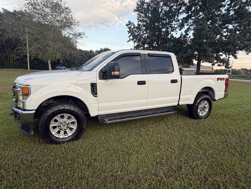 Used 2022 Ford F250 XLT w/ XLT Value Package AWD/4WD image 3