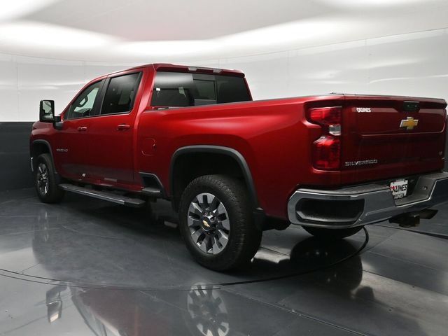 Used 2024 Chevrolet Silverado 3500 LT w/ Convenience Package AWD/4WD image 11