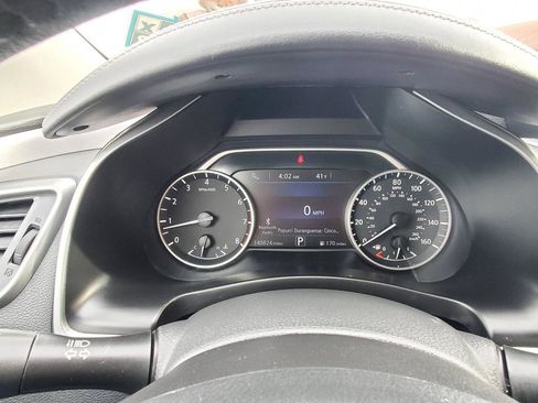 Used 2021 Nissan Murano SV image 10