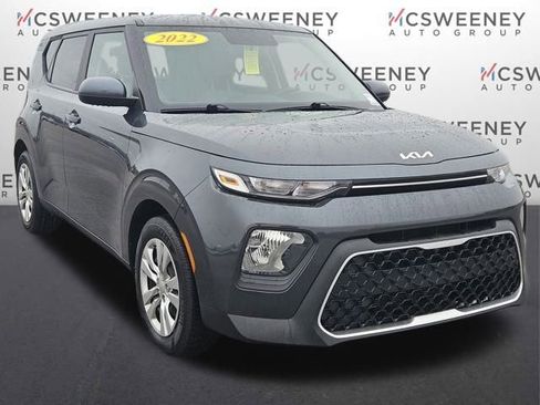 Used 2022 Kia Soul LX image 7