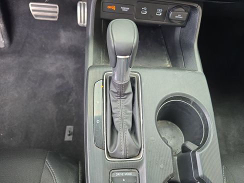 Used 2025 Honda Civic Sport image 19