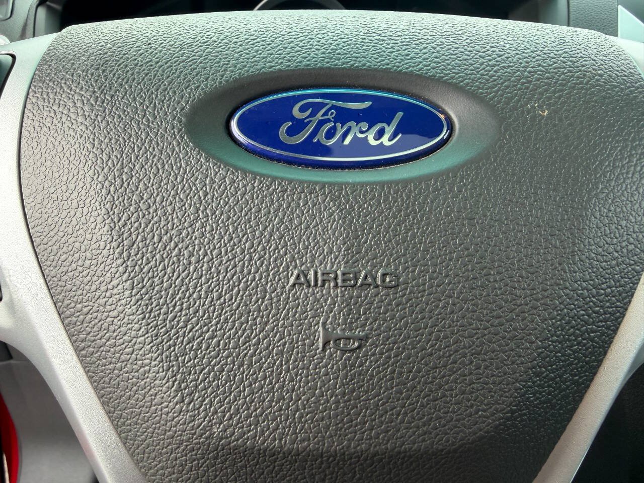 Used 2015 Ford Explorer Sport w/ Equipment Group 401A AWD/4WD image 21