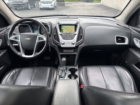 Used 2016 Chevrolet Equinox LTZ w/ Enhanced Convenience Package image 16