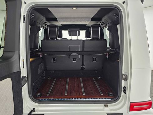 Used 2024 Mercedes-Benz G 550 image 15