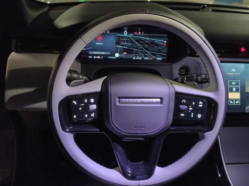 New 2026 Land Rover Range Rover Velar S AWD/4WD image 17