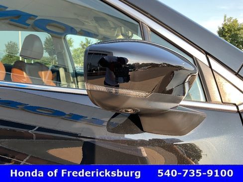 Used 2024 Subaru Ascent Touring AWD/4WD image 15