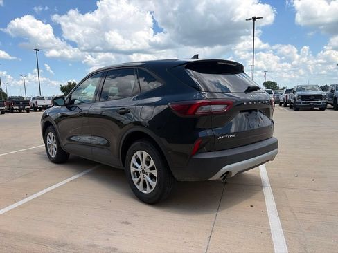Certified 2025 Ford Escape Active AWD/4WD image 5