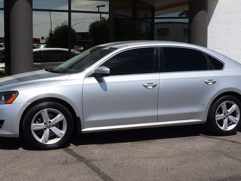 Used 2015 Volkswagen Passat 1.8T SE image 7