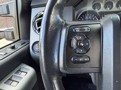 Used 2016 Ford F350 Lariat AWD/4WD image 19