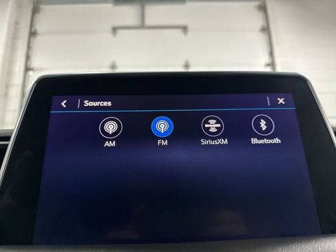 Used 2021 Chevrolet Tahoe Z71 image 33