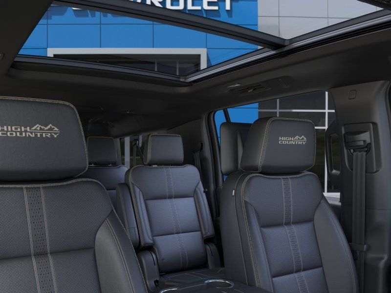 New 2026 Chevrolet Suburban High Country AWD/4WD image 25