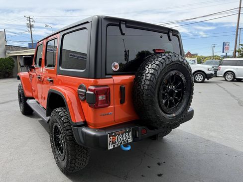 Used 2023 Jeep Wrangler Unlimited Rubicon 4xe AWD/4WD image 11