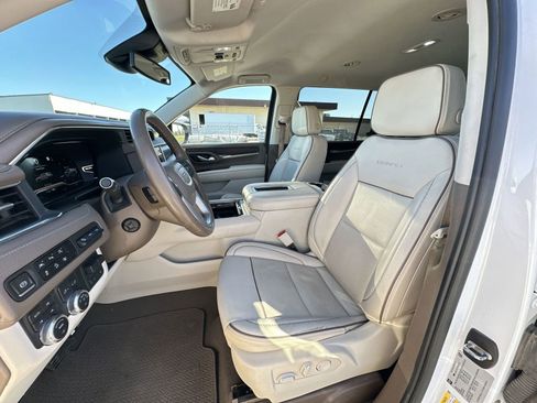 Used 2023 GMC Yukon XL Denali w/ Max Trailering Package AWD/4WD image 19