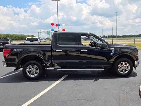 Used 2025 Ford F150 XLT w/ Equipment Group 301A Standard AWD/4WD image 18
