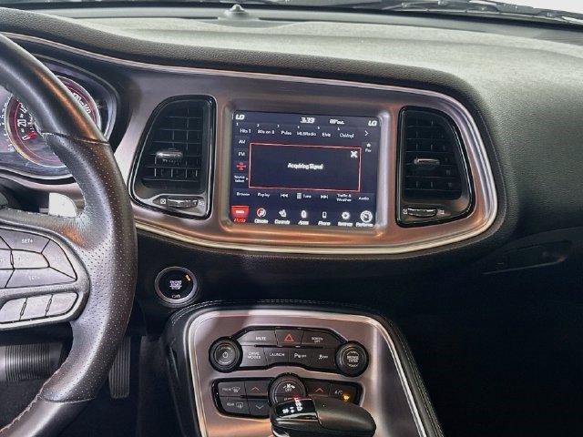 Used 2022 Dodge Challenger R/T Scat Pack RWD image 17