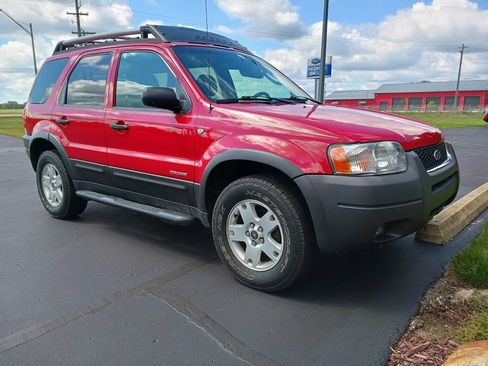Used 2002 Ford Escape XLT AWD/4WD image 2