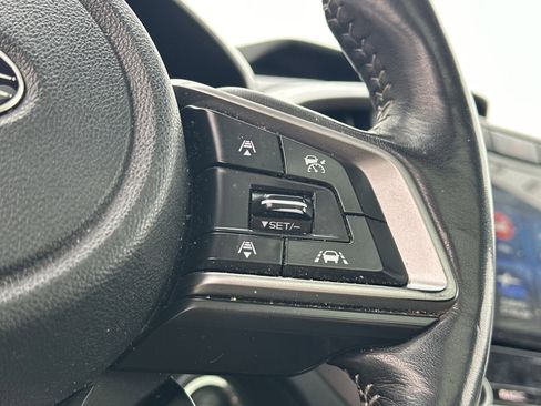 Used 2019 Subaru Ascent Touring image 18