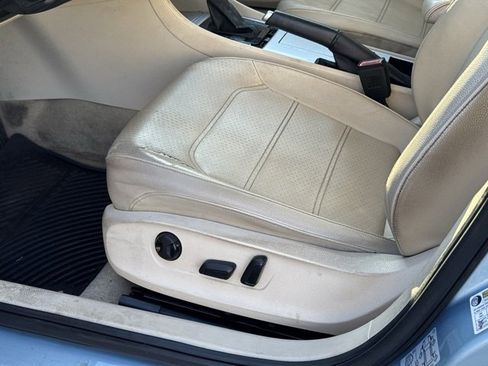 Used 2012 Volkswagen Passat TDI SE image 21