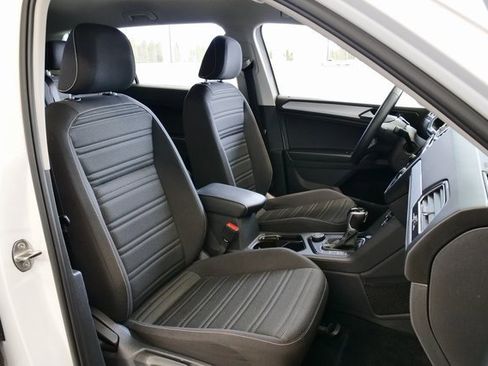 Used 2022 Volkswagen Tiguan S image 15