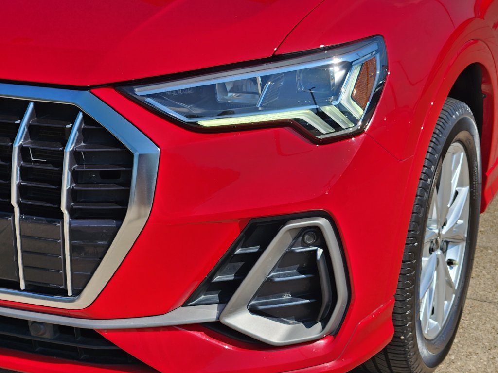 Certified 2022 Audi Q3 2.0T Premium Plus AWD/4WD image 12