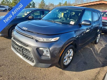 Used 2022 Kia Soul LX w/ Technology Package