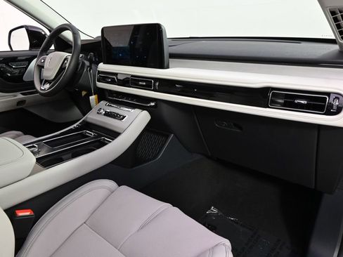 New 2026 Lincoln Aviator Reserve AWD/4WD image 15