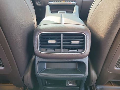 Used 2023 Mercedes-Benz GLE 450 4MATIC image 17