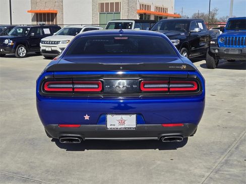 Used 2021 Dodge Challenger R/T Scat Pack image 5