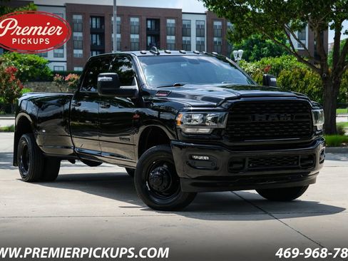 Used 2024 RAM 3500 Big Horn w/ Night Edition AWD/4WD image 1