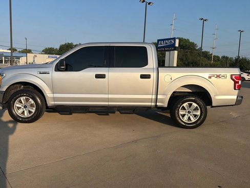 Used 2018 Ford F150 XLT w/ Equipment Group 301A Mid AWD/4WD image 9