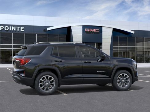 New 2027 GMC Terrain Elevation w/ Elevation Premium Package AWD/4WD image 5