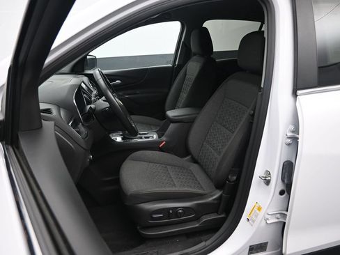 Used 2024 Chevrolet Equinox LT AWD/4WD image 20