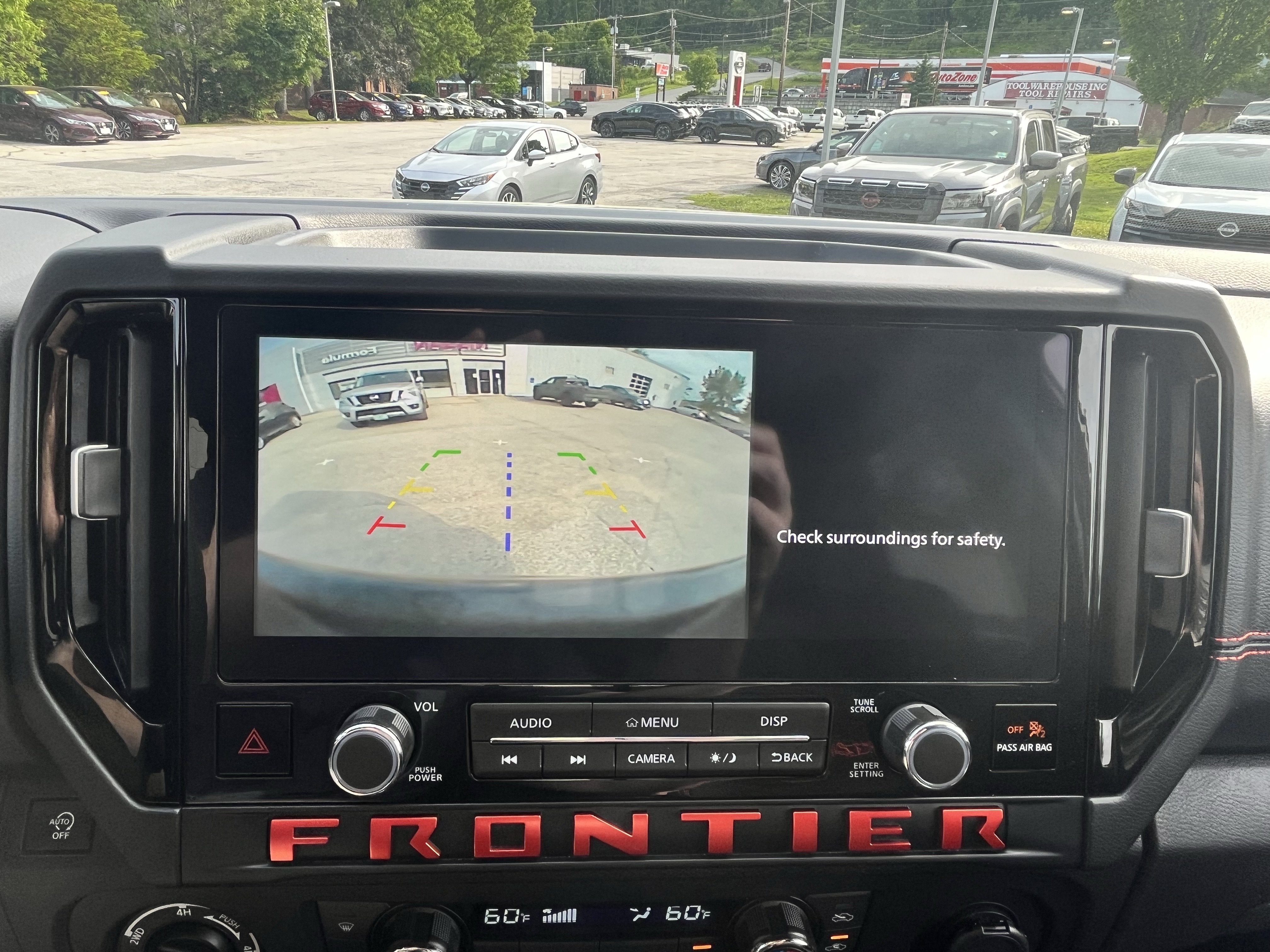 Used 2026 Nissan Frontier PRO-4X AWD/4WD image 19