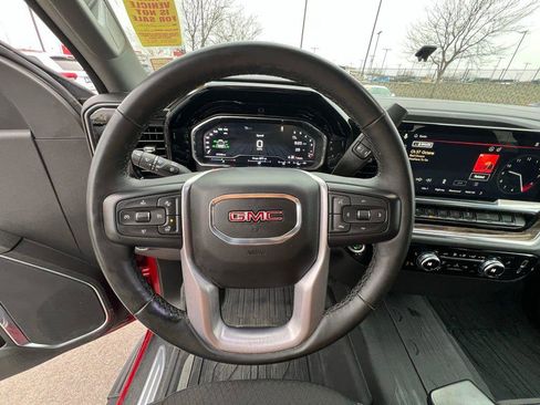 Used 2024 GMC Sierra 1500 Elevation image 37