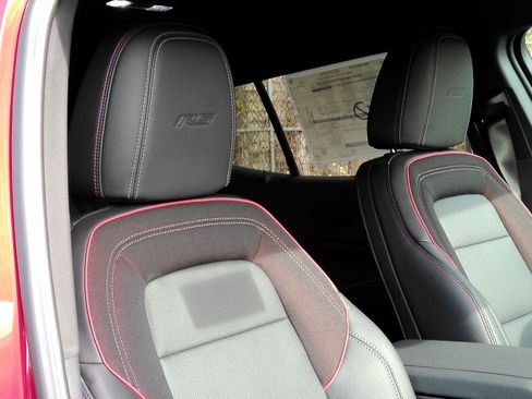 New 2026 Chevrolet Equinox EV RS FWD image 10