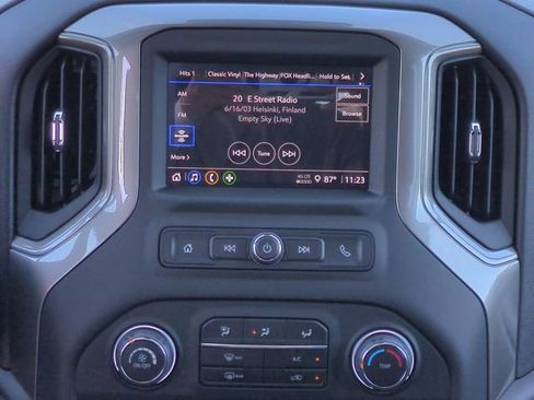 New 2026 Chevrolet Silverado 1500 Custom image 17