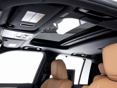 Used 2025 Lexus LX 600 4WD w/ Accessory Package (2T) image 20