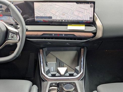 Used 2025 BMW X3 xDrive30i w/ Premium Package image 11