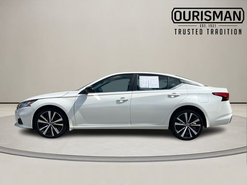 Used 2022 Nissan Altima 2.5 SR image 3