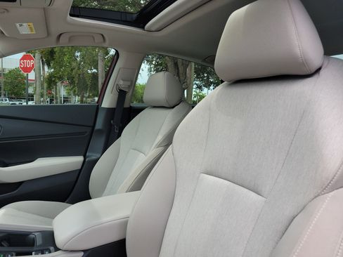 Used 2025 Honda Accord SE image 25