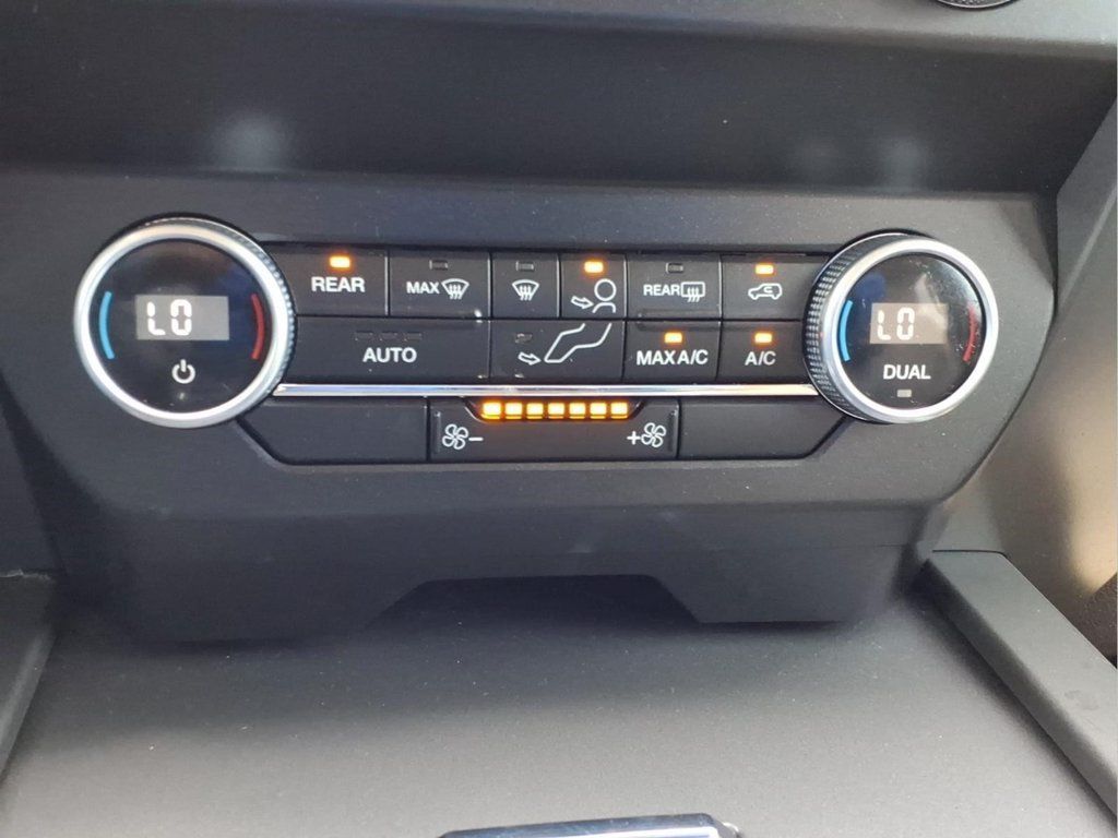 Used 2021 Ford Expedition XLT RWD image 19