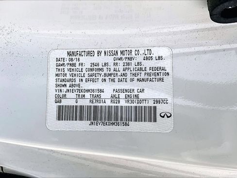 Used 2017 INFINITI Q60 w/ Cargo Package image 30