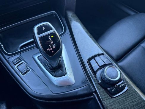 Used 2018 BMW 330i Sedan w/ Convenience Package image 37