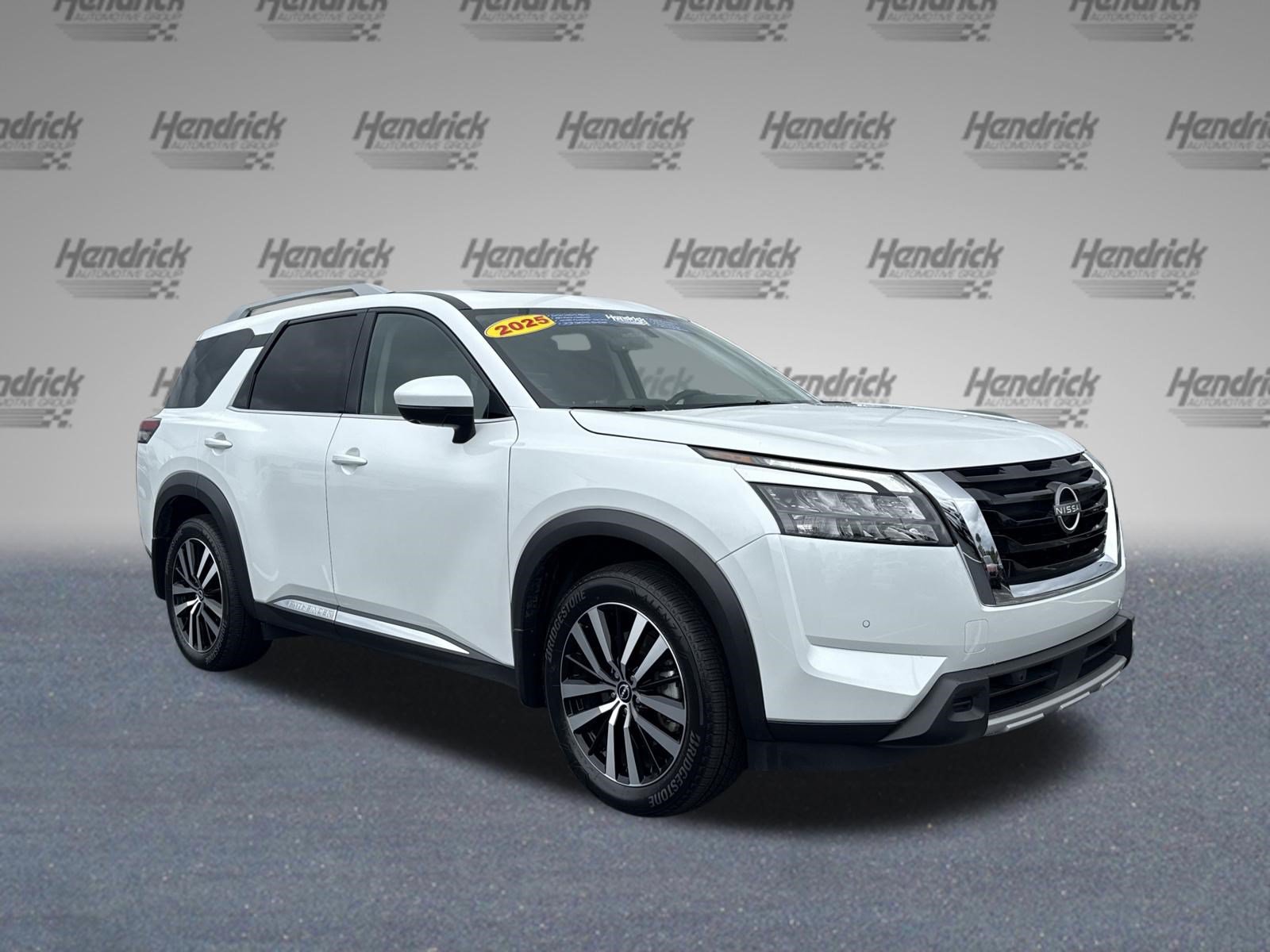 Used 2025 Nissan Pathfinder Platinum w/ Cargo Package FWD image 2