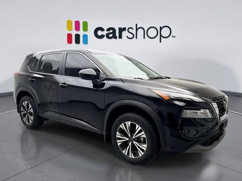 Used 2023 Nissan Rogue SV image 7